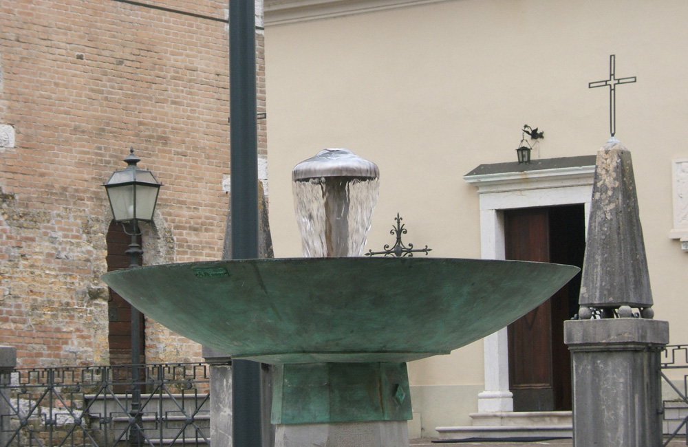 Fontana Palazzolo dello Stella