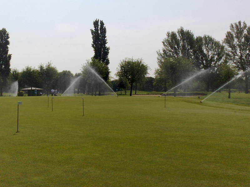 Irrigazione campo da golf